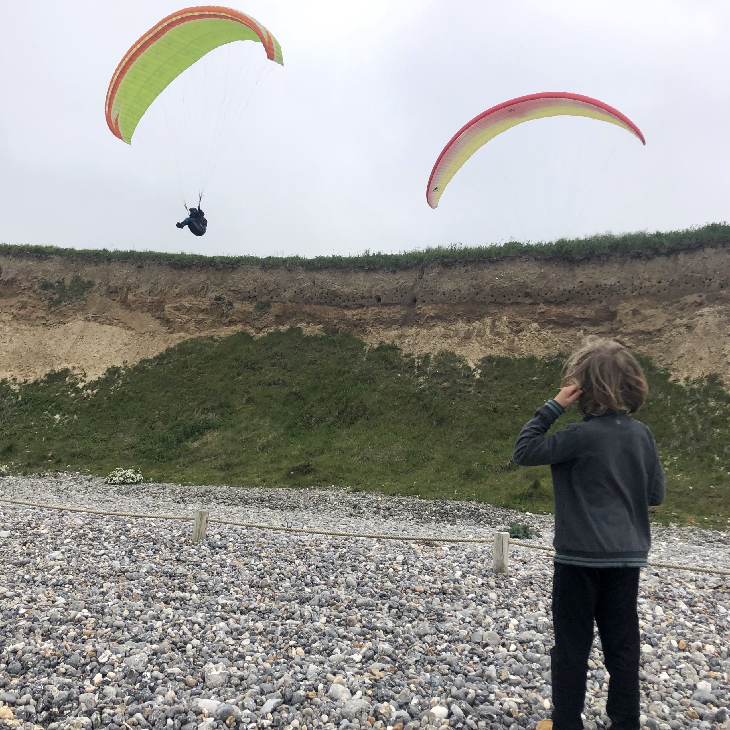 Paragliding along the cliffs